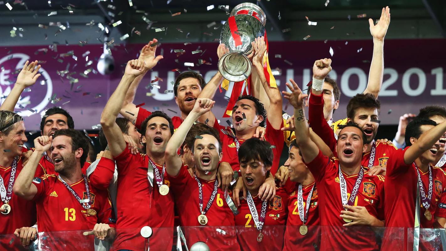 欧洲杯西班牙颁奖全程视频（西班牙欧洲杯夺冠之路）