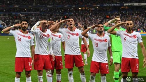欧洲杯土耳其出征令人安心（欧洲杯土耳其晋级之路）